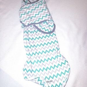 Swaddle me sleep sack with zip bottom
